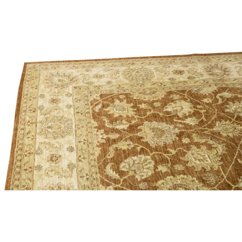 Tapis unique brun / ivoire 9 pi x 12 pi