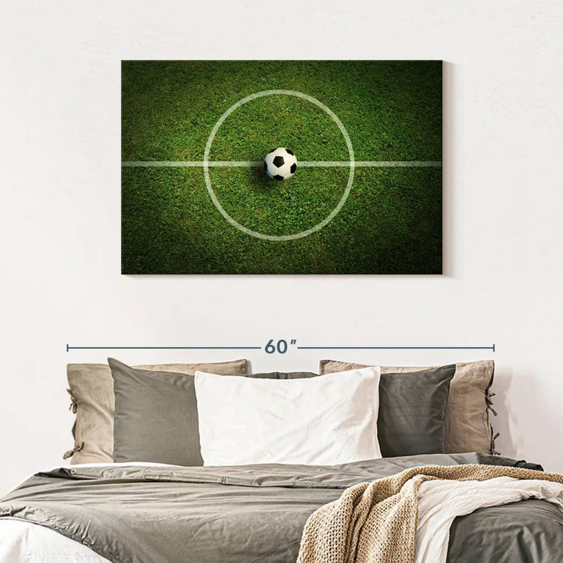 Ballon de football Sireci sur la ligne, H 30 po x l 45 po