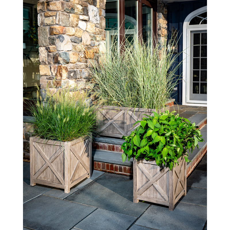 Lakewood Wood Planter, Small