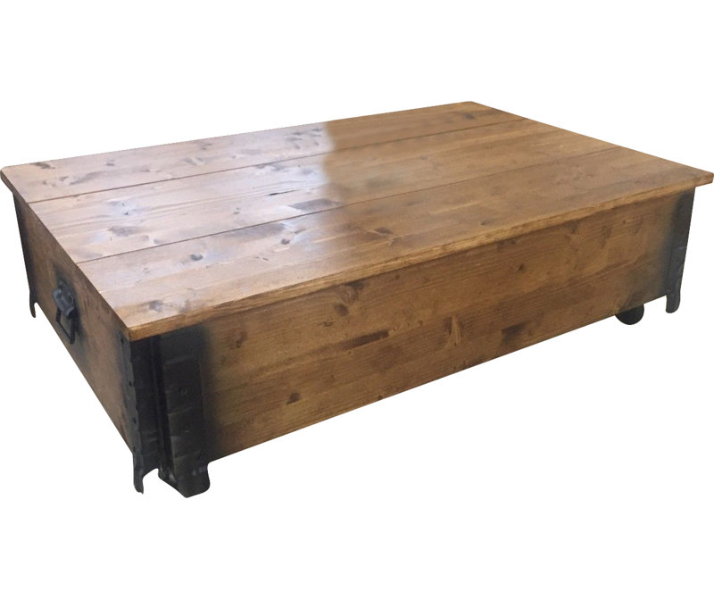 Precious Coffee Table Trunk