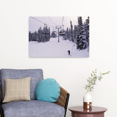 Remontée mécanique passant au-dessus d'une neige, paysage couvert, Keystone Summit County, Colorado, paysage contemporain abstrait, art