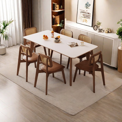 Ensemble de table de salle à manger moderne couleur noyer