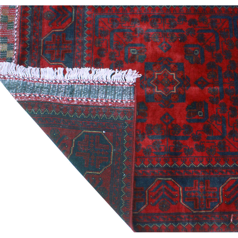 Khyle Zarmina Red Runner