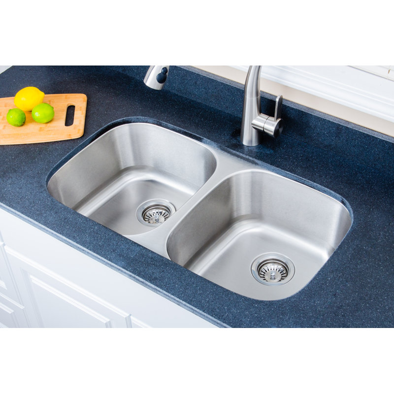 Craftsmen Series 32.5 " L Undermount Double Bowl Stainless Steel Kitchen Sink