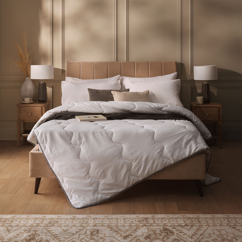 Sleepeezee Hotel Luxe 4.5 Tog Duvet, King