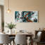 Tableau sur toile représentant un verre à vin transparent avec des coups de pinceau abstraits turquoise et rouille-1812505802