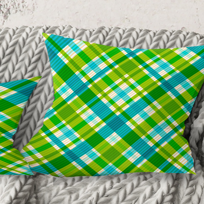 Coussin Tartan, 18 po x 18 po
