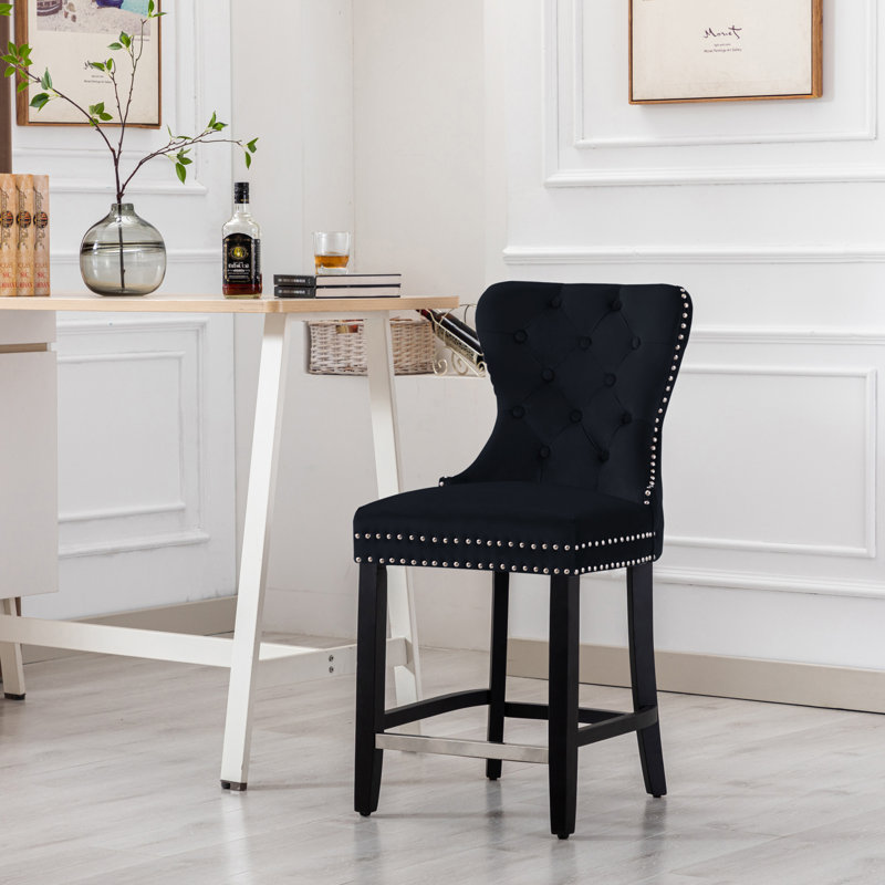 Tabouret de bar et de comptoir Kirsten, Tabouret de comptoir (siège d’une hauteur de 24, Cadre noir / noir