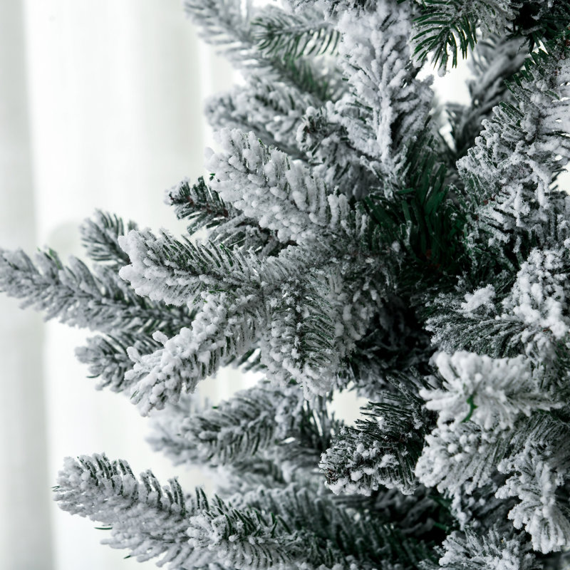 Arbre de Noël artificiel 6 pi - support inclus