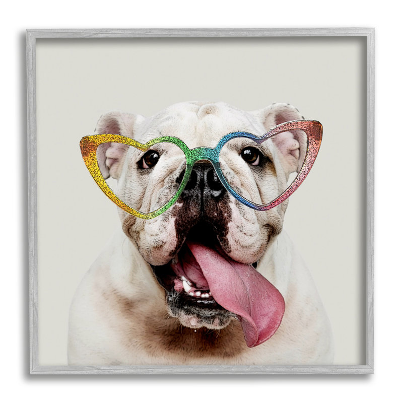 «Happy Bulldog Rainbow Heart Glasses», impression, H 12 po x l 12 po x P 1,5 po, Estampe numérique Farmhouse