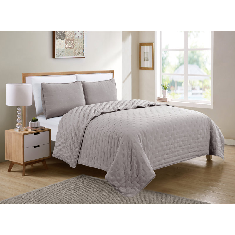 Embarcadero Polyester Quilt, Gray, Twin Quilt + 1 Standard Sham