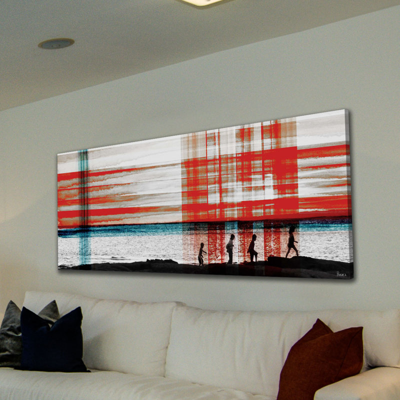 «Playa Vik» par Parvez Taj - reproduction panoramique sur toile, H 15 po x l 45 po x P 1,5 po