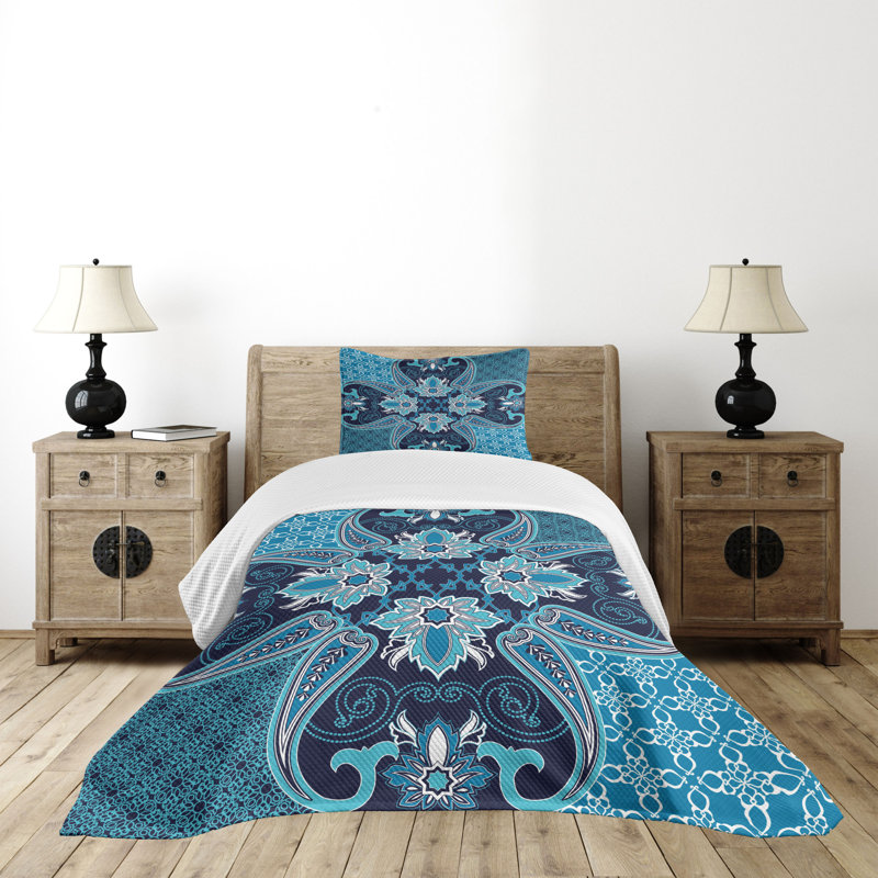 Twin Blue Quilted Bedspread Set with Pillow Sham