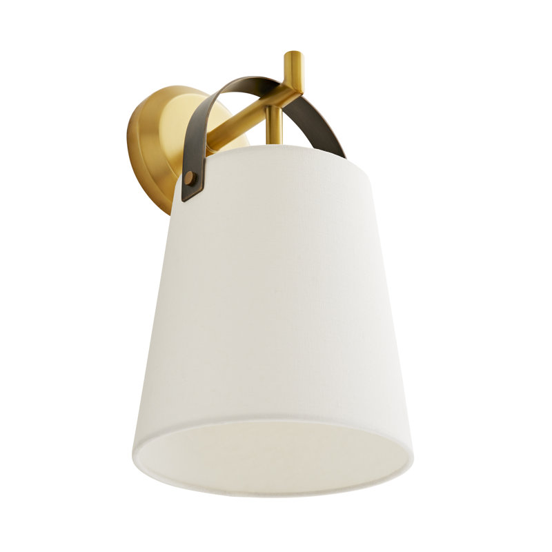 Ian 1 - Light Armed Sconce