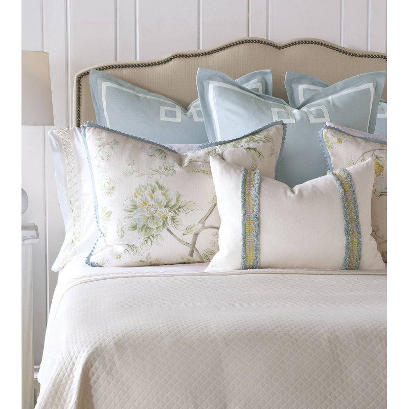 Magnolia Linen Lumbar Pillow Cover & Insert