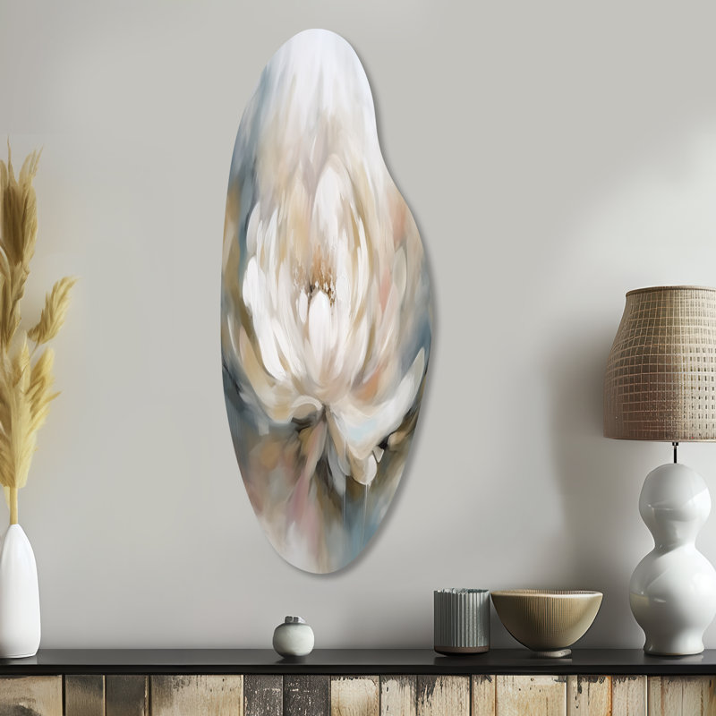 Lemire - Décoration murale irrégulière en métal Lotus, H 38 po x l 15 po