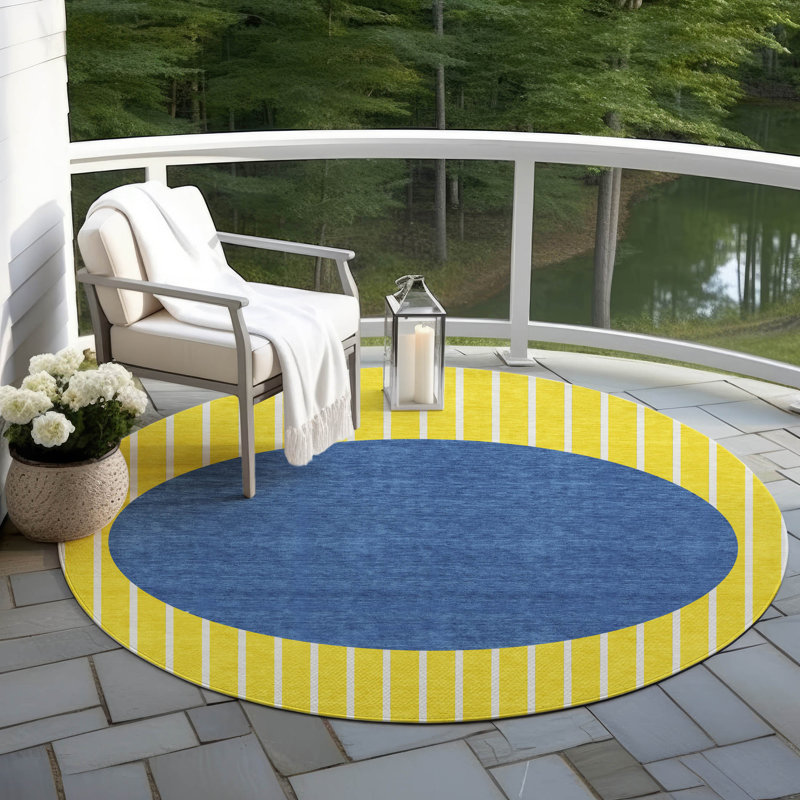 Tapis intérieur / extérieur jaune Ember , 8 pi x 8 pi