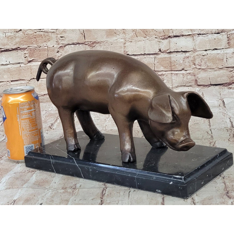 Sculpture de cochon en métal Caragan