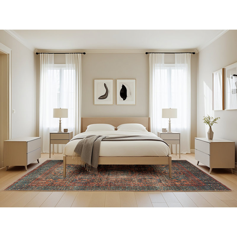 Varna Oriental Indoor Rug, Rectangle 5' x 8'