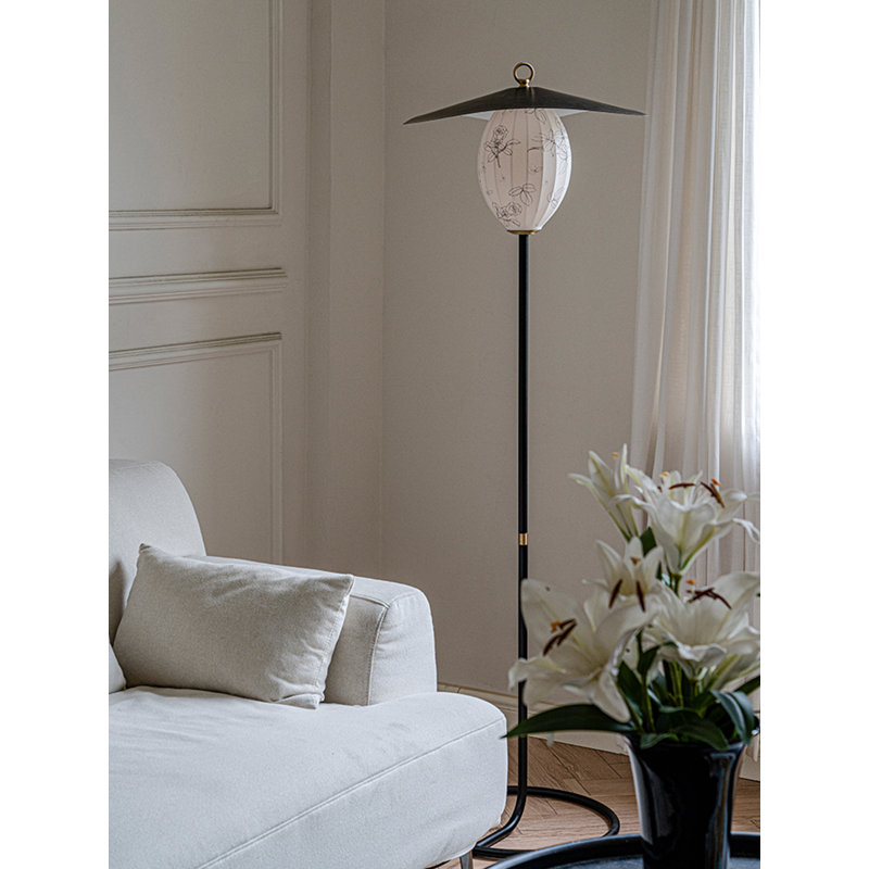 Chinese Traditional Style Iron & Fabric Floor Lamp