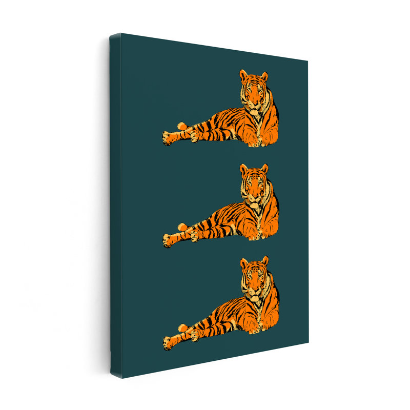 Tigre couché n ° 3, Unframed, Canvas, 18"H x 24"W