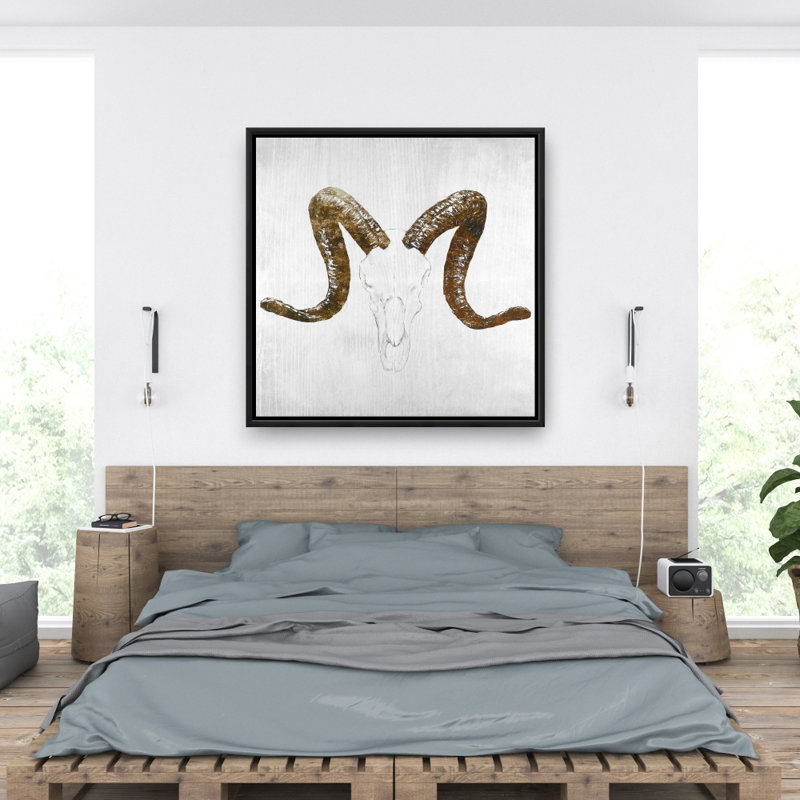 Aeries Skull with Brown Horns - Scandinavian Canvas Decor