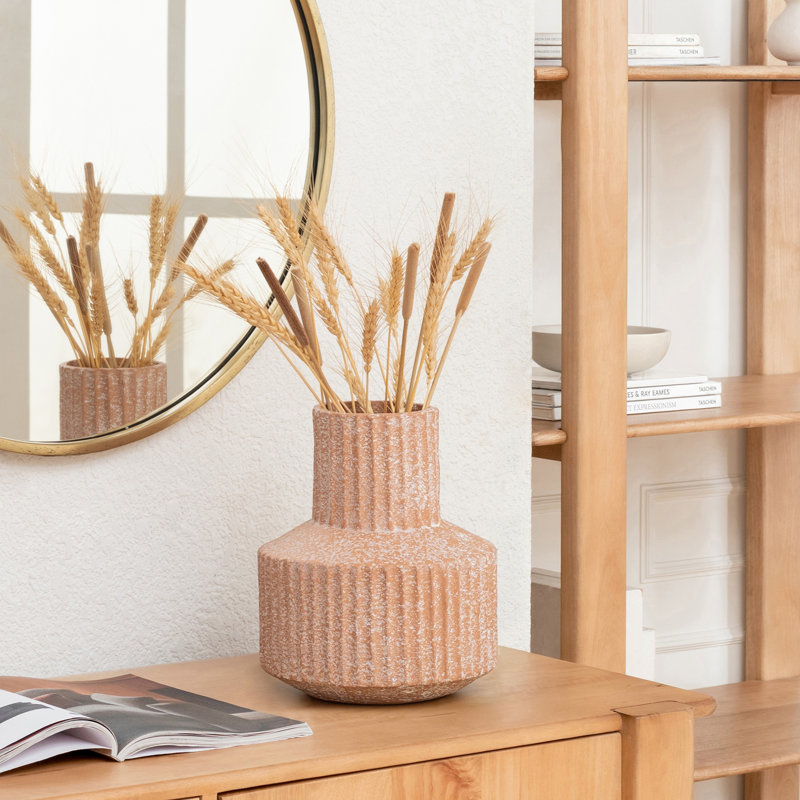 Vase décoratif fait à la main avec détails nervurés Ecomix - Décoration moderne pour la décoration intérieure