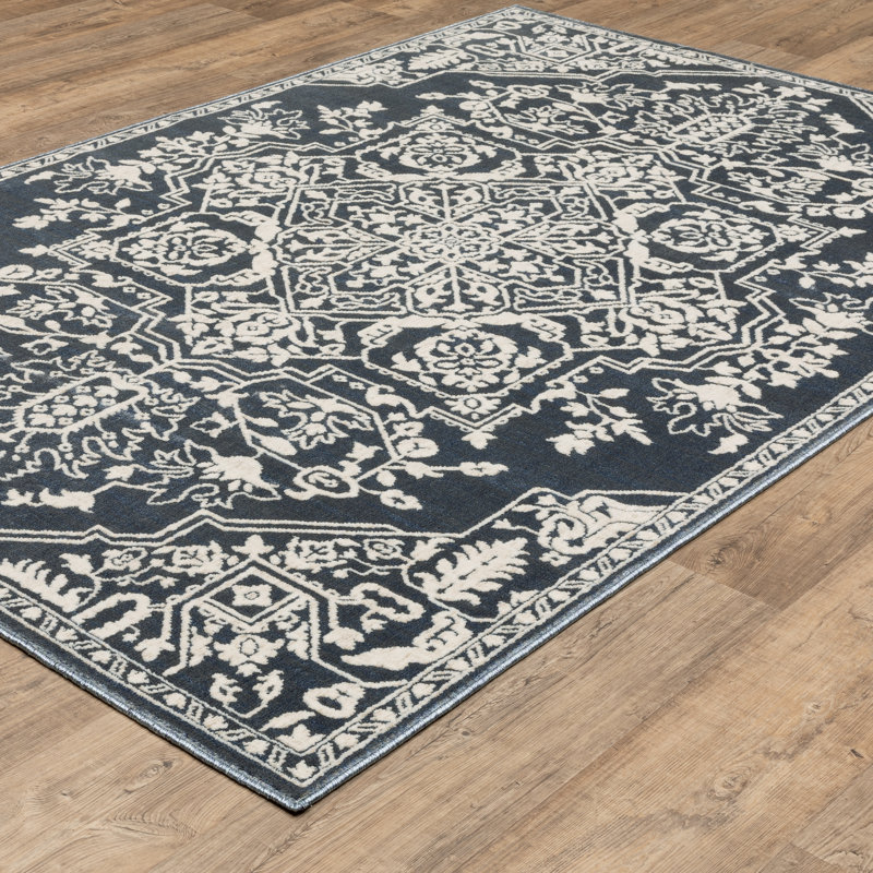 Reffett Oriental Indoor Rug, Rectangle 3'10" x 5'5"