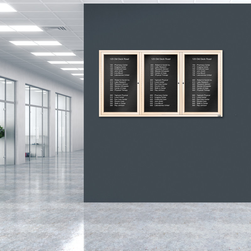 Tableau d'affichage mural fermé pour armoire d'annuaire, Ivoire thermolaqué, Trois, H 36 po x l 72 po