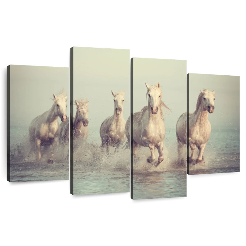 Brampt Camargue chevaux blancs, H 22 po x l 36 po