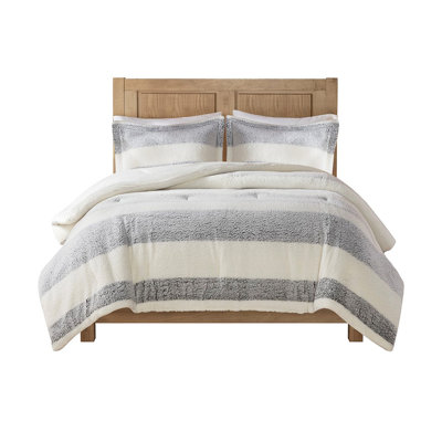 King/Cal King Sherpa Comforter Set