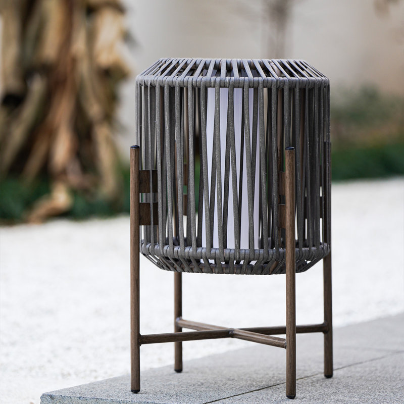 22'' Solar Powered Outdoor Floor Lamp