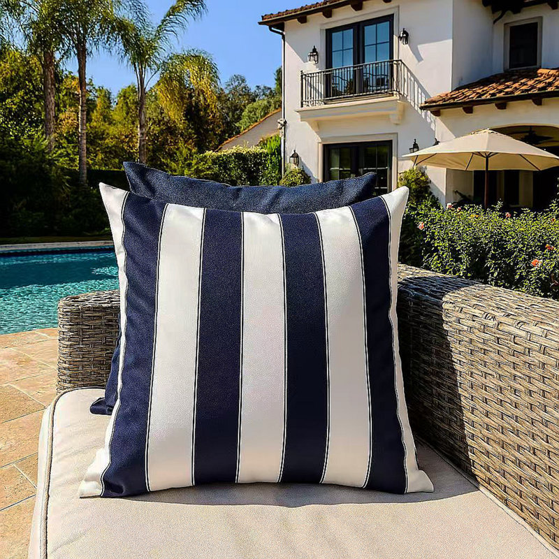 Coussin Horizon, Carré 20 po, Rayures bleu marine