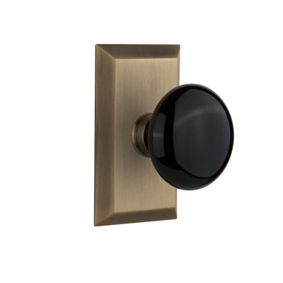 Plaque Studio avec poignée de porte en porcelaine noire