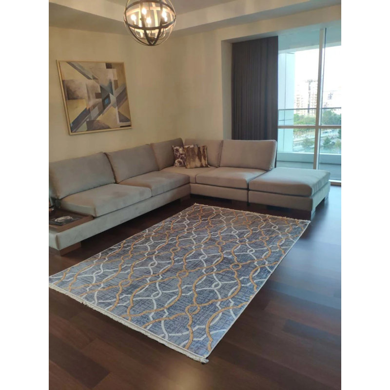 Matarranz Performance Washable Indoor / Outdoor Rug, Rectangle 3'11" x 16'5"