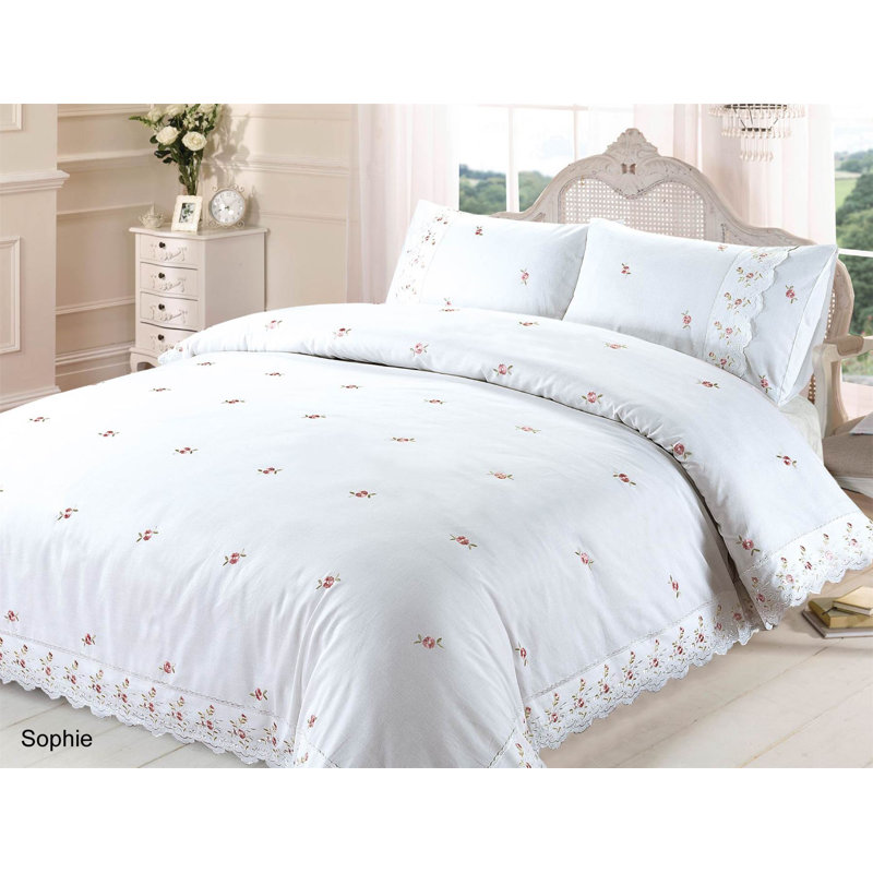Tellez Floral Duvet Cover Set with Pillowcases Included, Kingsize - 2 Standard Pillowcases, White