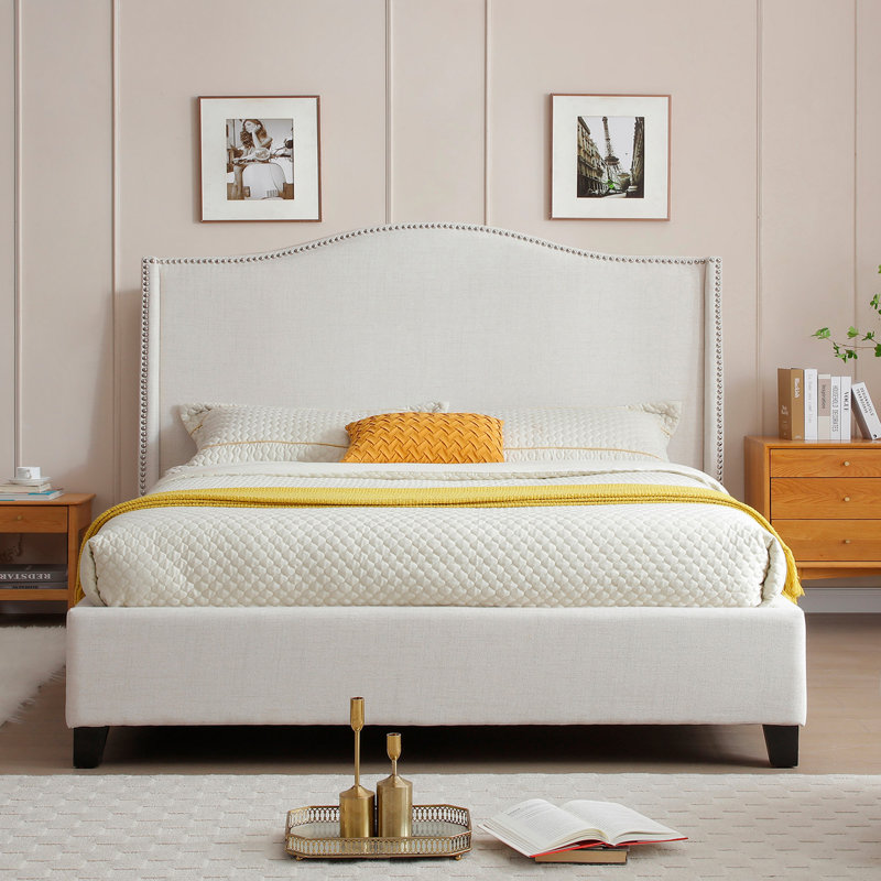 Hampton  Wingback Bed, Linen, King, Cream