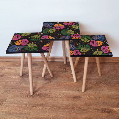 Ensemble de 3 tables gigognes modernes, pieds en bois de hêtre, 13,8 po x 20,5 po x 13,8 po | 100% panneau de fibres à densité moyenne, épaisseur: 0,7 po | Conception élégante et peu encombrante pour le salon et le bureau personnel, mobilier polyvalent et fonctionnel