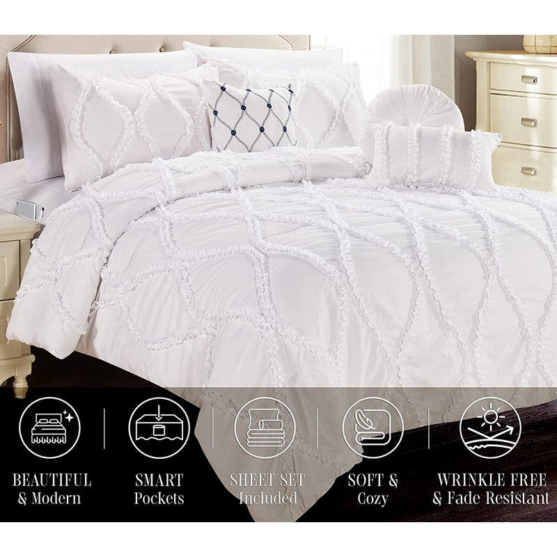 Mocassi 10pc Infinity Geometric Shapes Comforter, White
