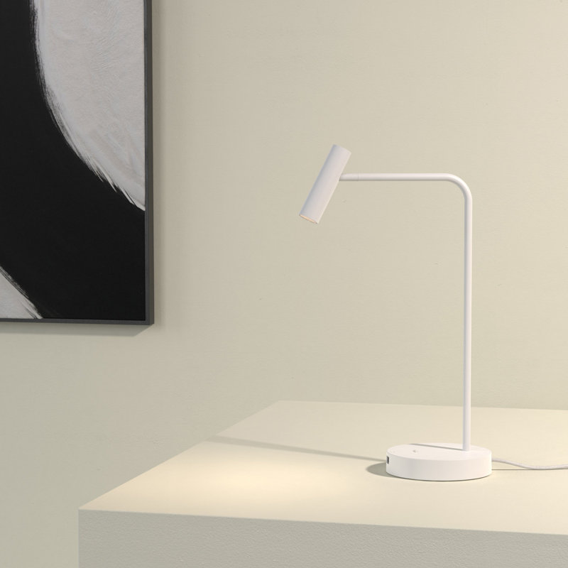 Enna Desk USB C, Matte White
