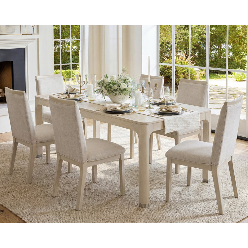 Ensemble de table de salle à manger rectangulaire 66 po avec 6 chaises rembourrées en bois massif Lysiane