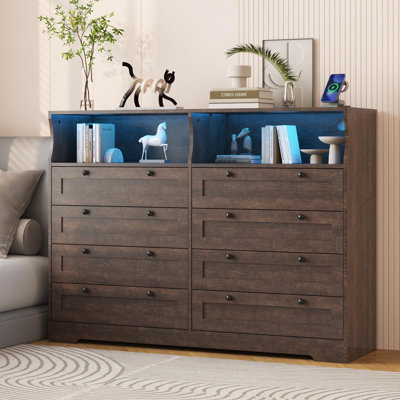 Armoire d'entrée moderne en bois à 8 tiroirs avec lumières DEL et station de charge