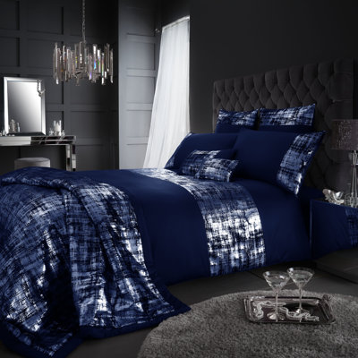 Polyester Solid Colour Duvet Cover with Pillowcases