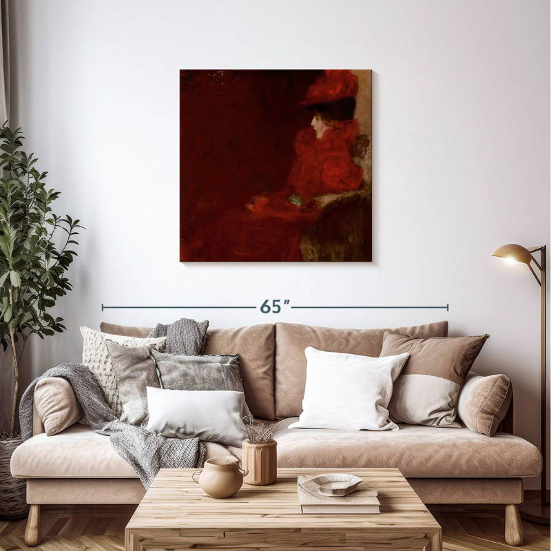 Leisha, femme dans un fauteuil, H 36 po x l 36 po