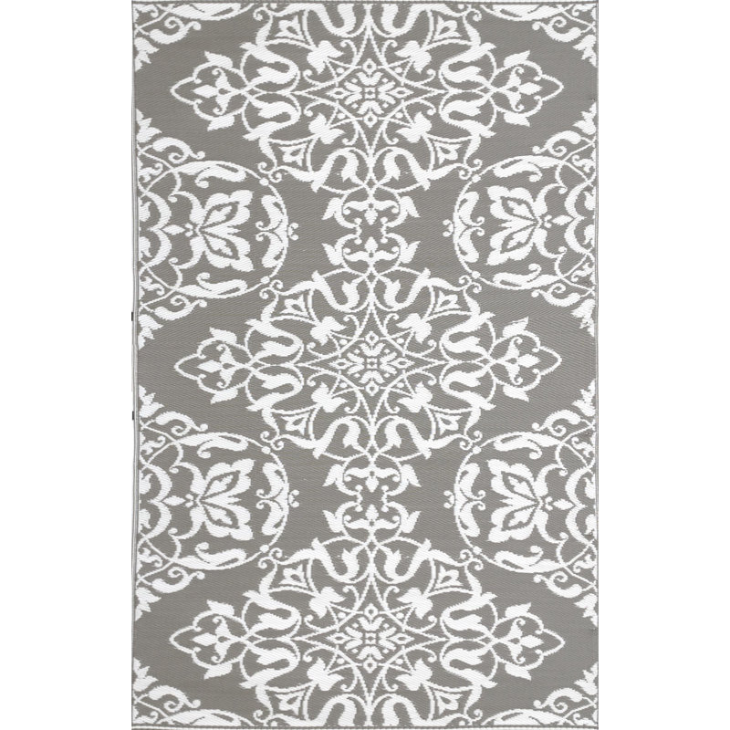 Oriental Indoor / Outdoor Rug, Rectangle 5' x 8'