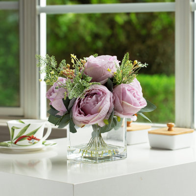 Arrangement de pivoines dans un vase
