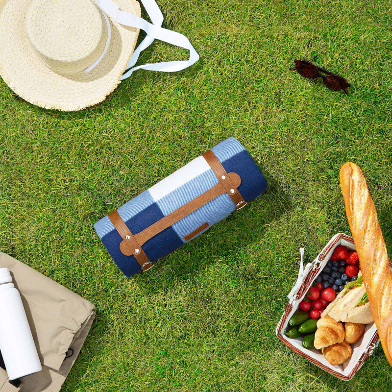 XL Picnic Blanket, Blue & White