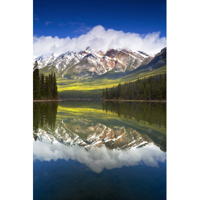Pyramid Lake Reflection by Glowingearth