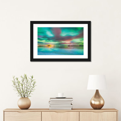 Impression sur toile, "Aurora Borealis, Lake Myvatn, Iceland"