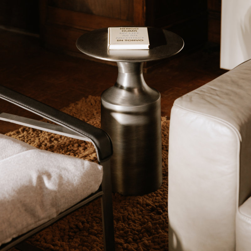 Dafoe End Table, Gray